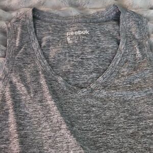 Reebok Gray Sleeveless Tank Top